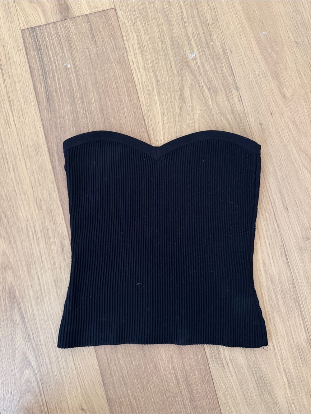 Babaton Black Ribbed Strapless Tube Top